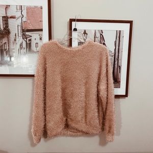 Lush fuzzy top